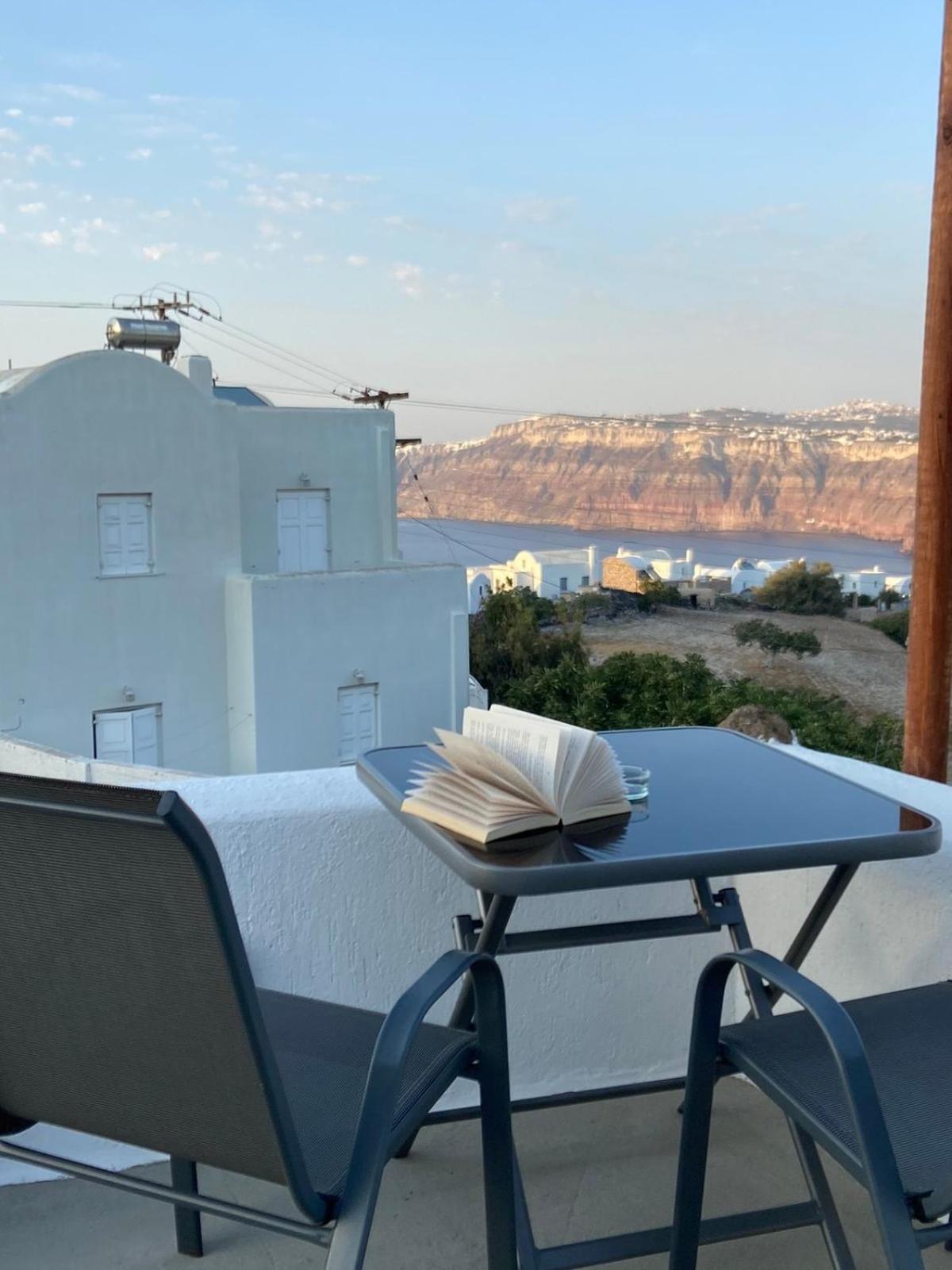 Villa Solasta #2 With Jacuzzi In Santorini Akrotírion Exterior foto