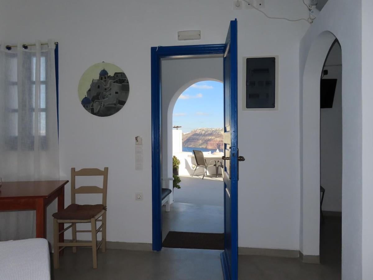 Villa Solasta #2 With Jacuzzi In Santorini Akrotírion Exterior foto